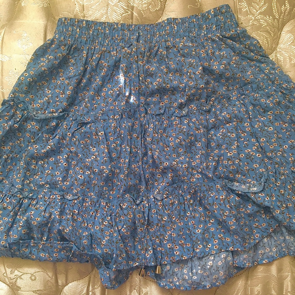 floral skirt